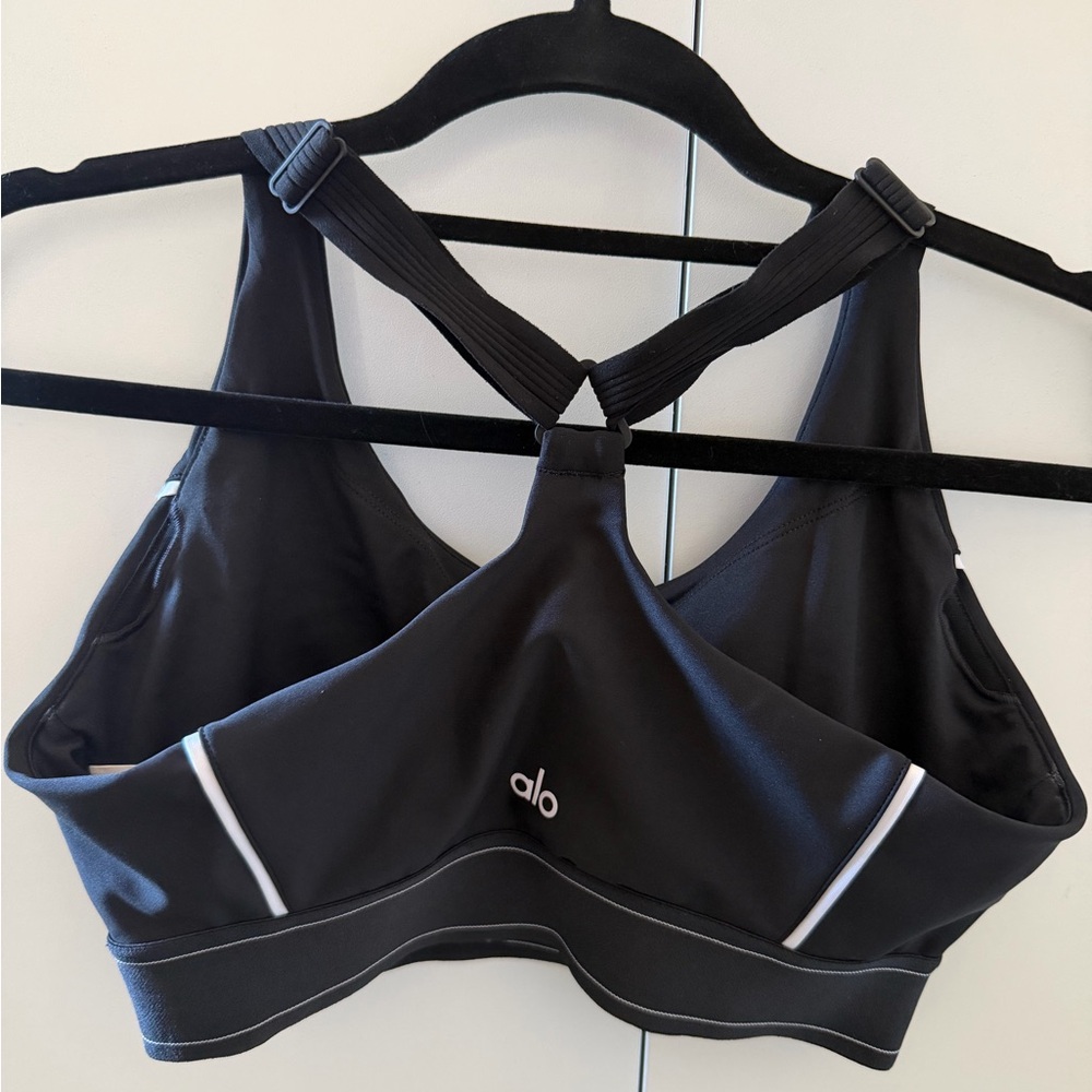 Airlift Suit Up Bra - Picture 2 of 2